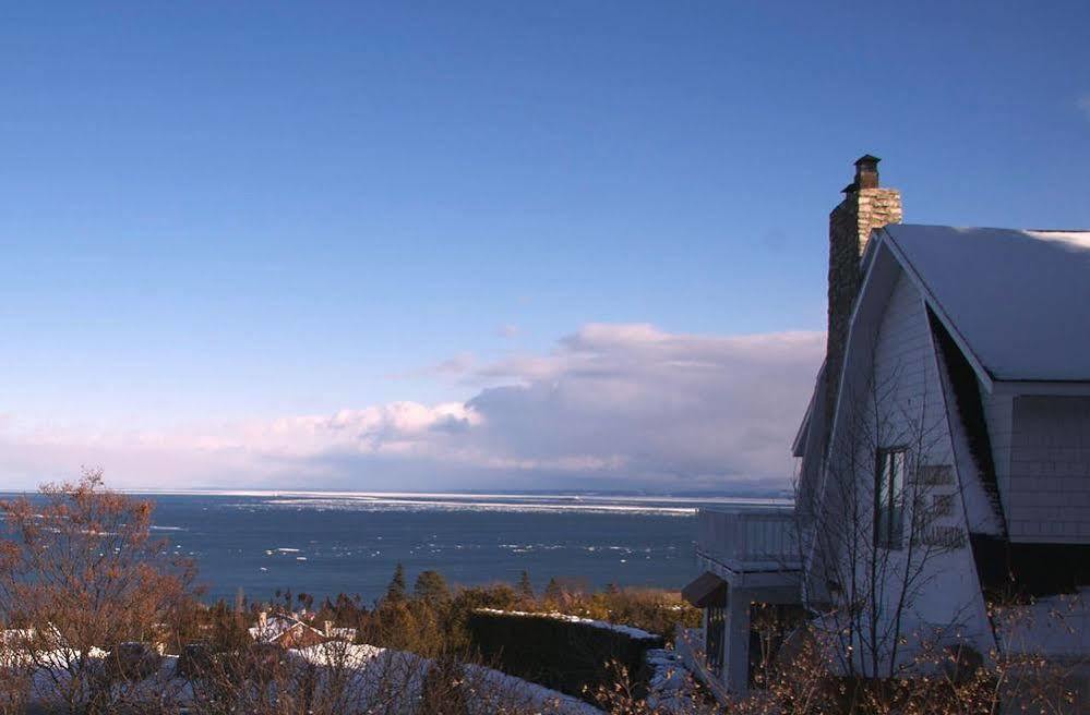 Auberge Des 3 Canards La Malbaie Bagian luar foto