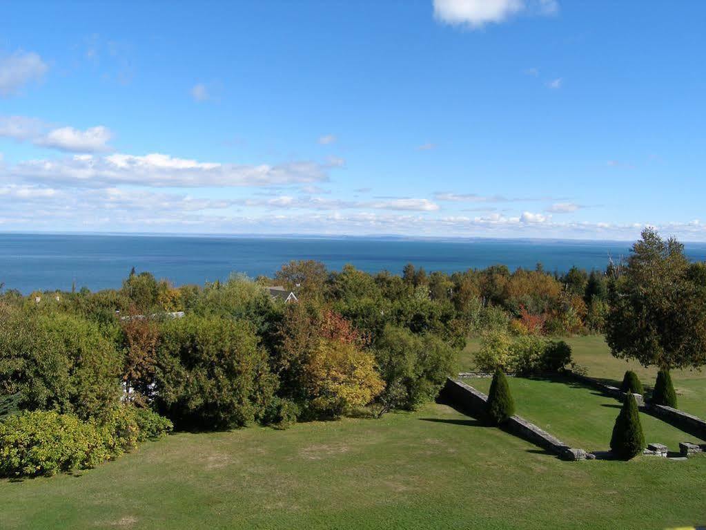 Auberge Des 3 Canards La Malbaie Bagian luar foto
